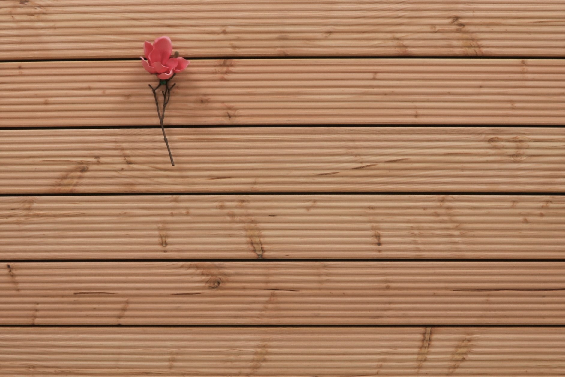 Holzterrasse Douglasie, grob genutet, 40 x 145 bis 5000 mm Dielen, Holz Bretter für die Terrasse, 9,80 €/lfm